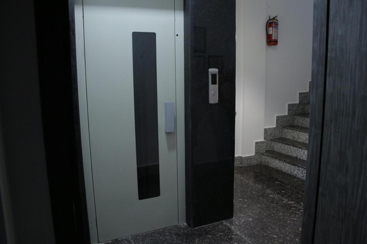 La Cresta Inn Kalkutta Kültér fotó