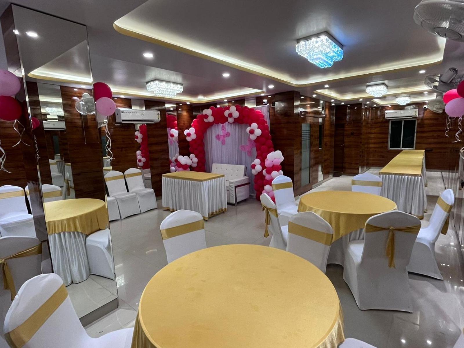 La Cresta Inn Kalkutta Kültér fotó