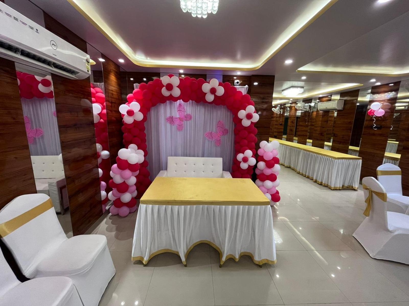 La Cresta Inn Kalkutta Kültér fotó